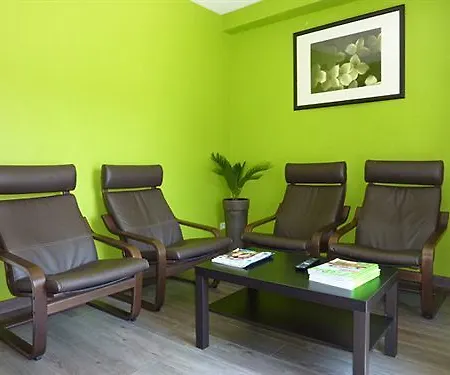 Hotel De La Plage 3*